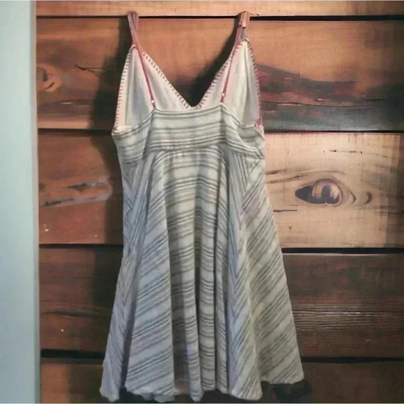 Paper Crane S Small Pastel Striped V-Neck Sundress Mini Dress Summer Casual - Picture 5 of 5